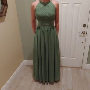 Bill Levkoff green long prom formal gown size 2